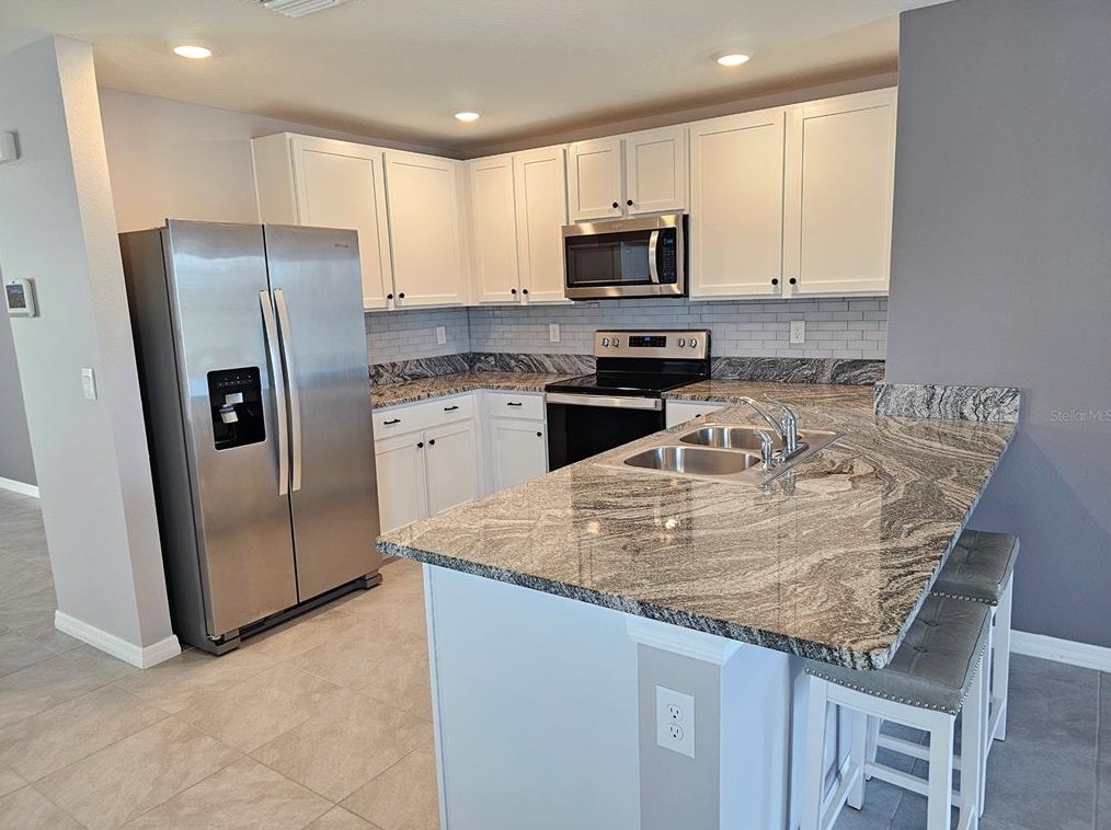 16851 Delia St, Wimauma FL  33598 exterior