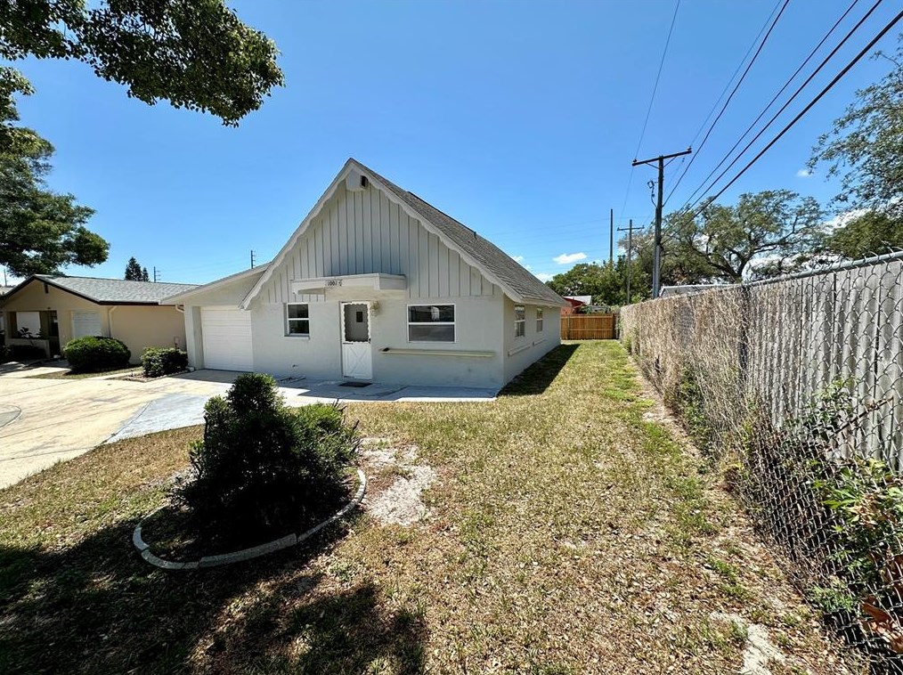 1001 Heron Ct, Dunedin, FL 34698-8210