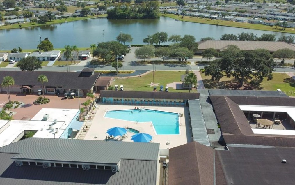 1632 Costa St, Ruskin FL  33573-5322 exterior