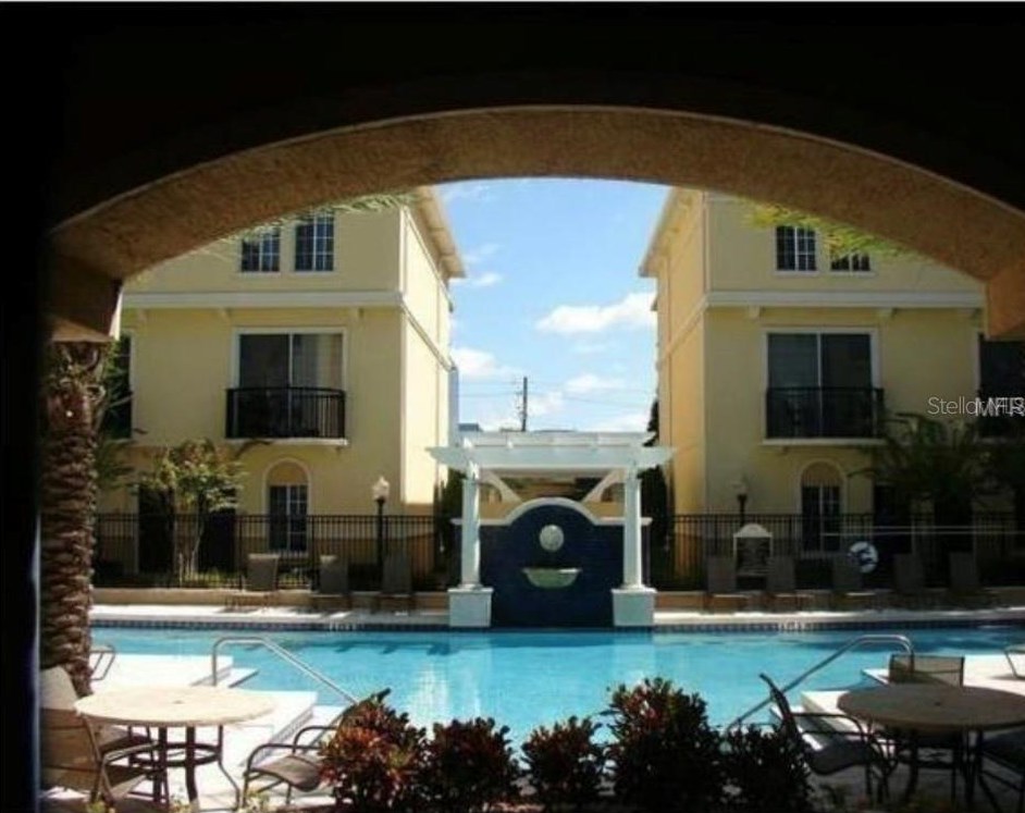 139 Sherrill St, Tampa, FL 33609-1883