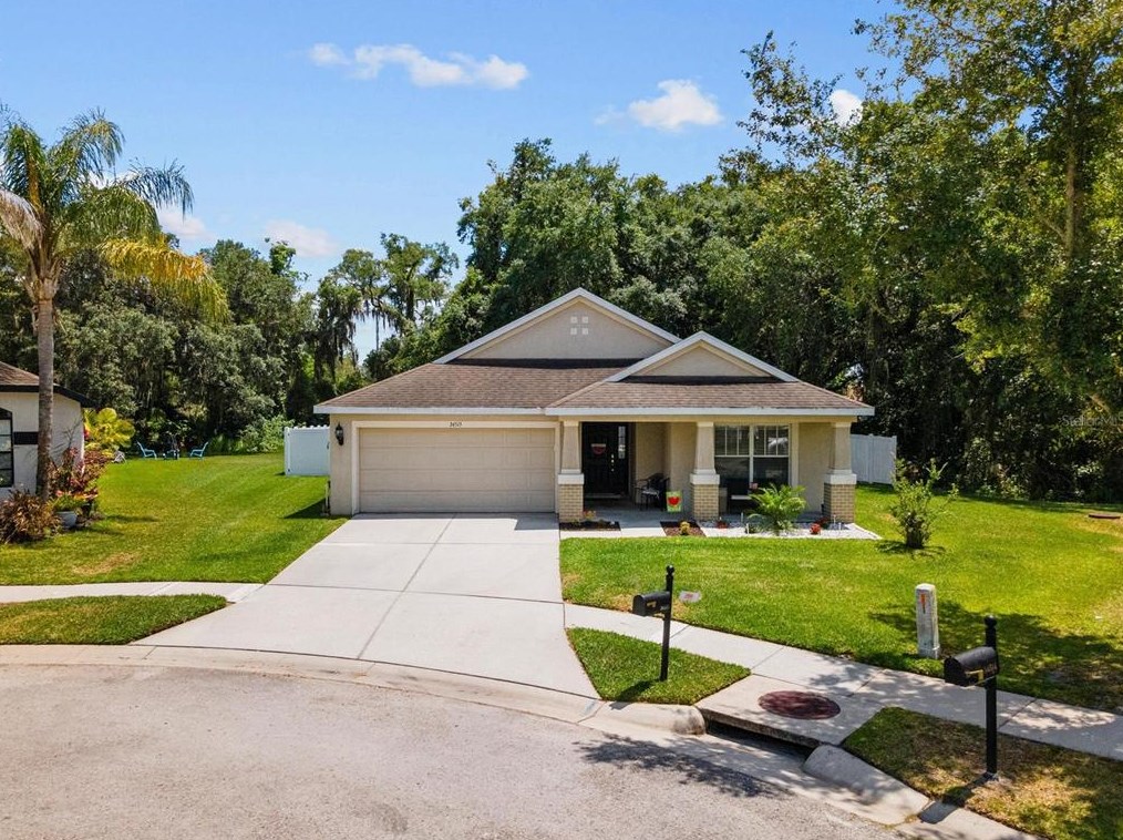 34515 Cliffcreek Ct, Zephyrhills, FL 33545-4825