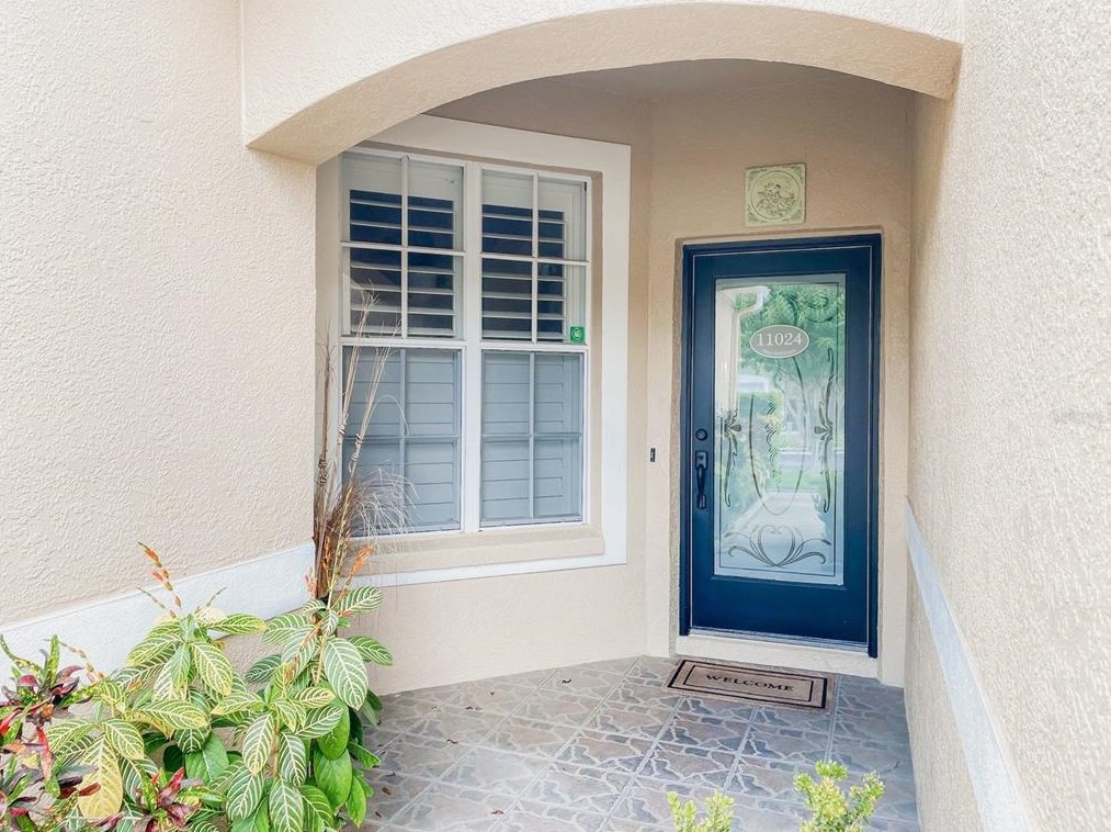 11024 Blaine Top Pl, Tampa, FL 33626-4753