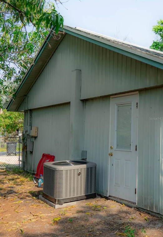 1424 Murillo Loop, Ruskin FL  33570-4913 exterior