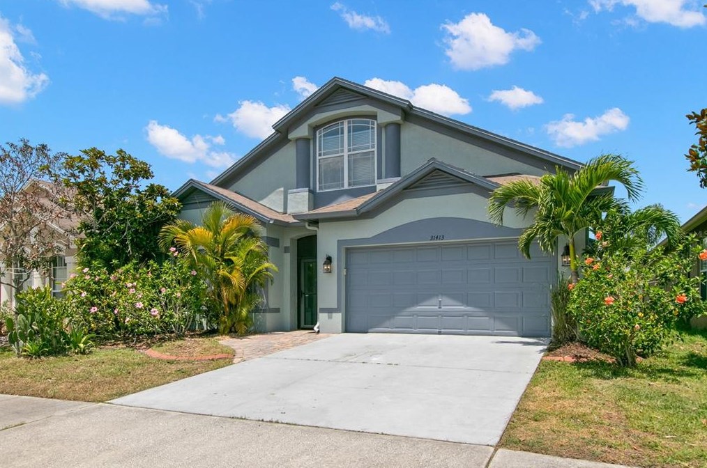 31413 Heatherstone Dr, Zephyrhills, FL 33543