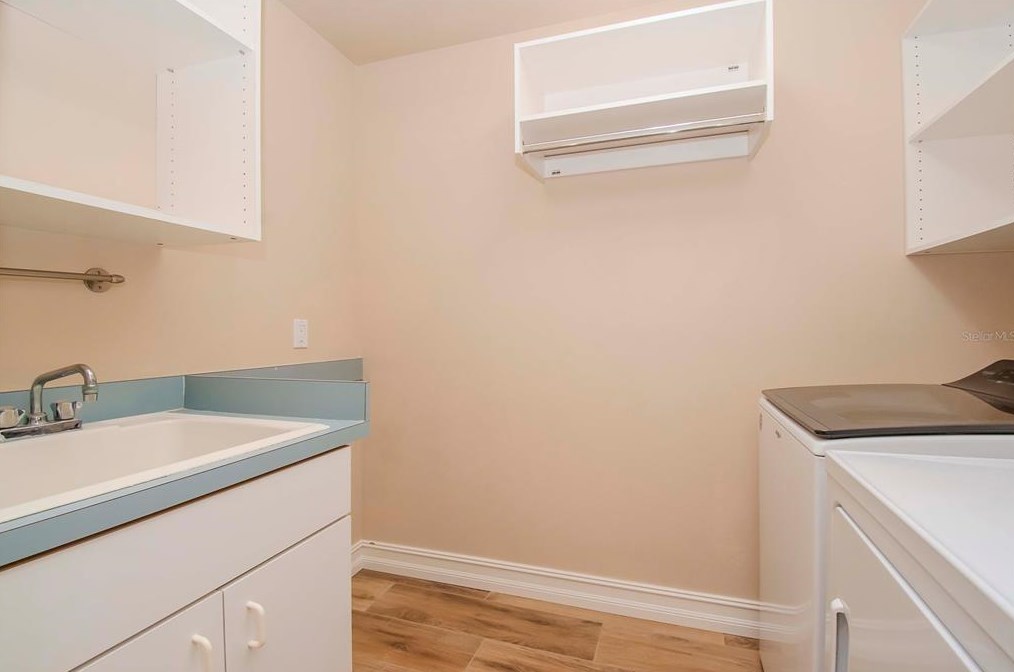 18806 Chemille Dr, Lutz FL  33558-2843 exterior