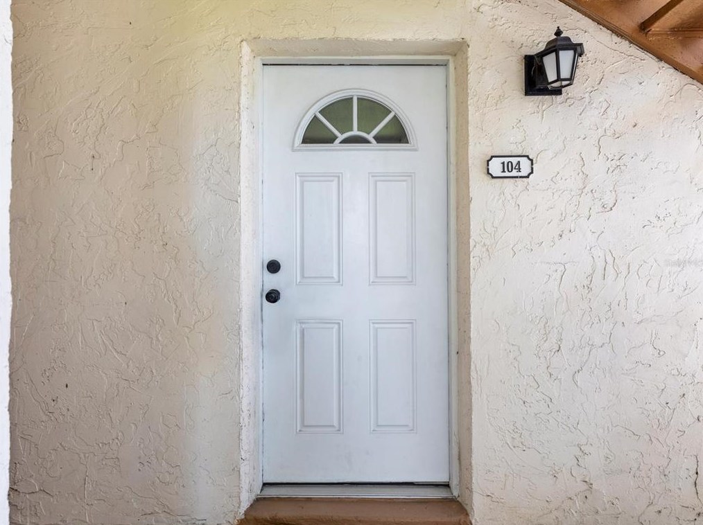 776 100th Ave, Saint Petersburg, FL 33702-2226