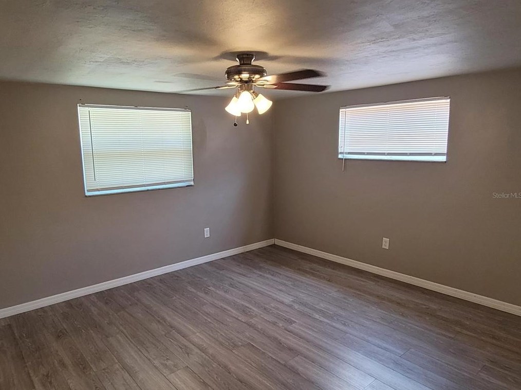 6145 Maplewood Dr, New Port Richey FL exterior