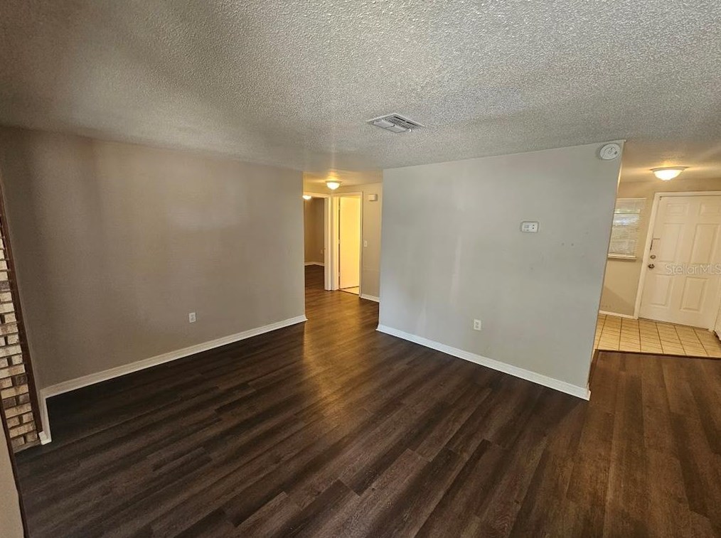 6405 Gainsboro Dr, Port Richey, FL 34668-4871