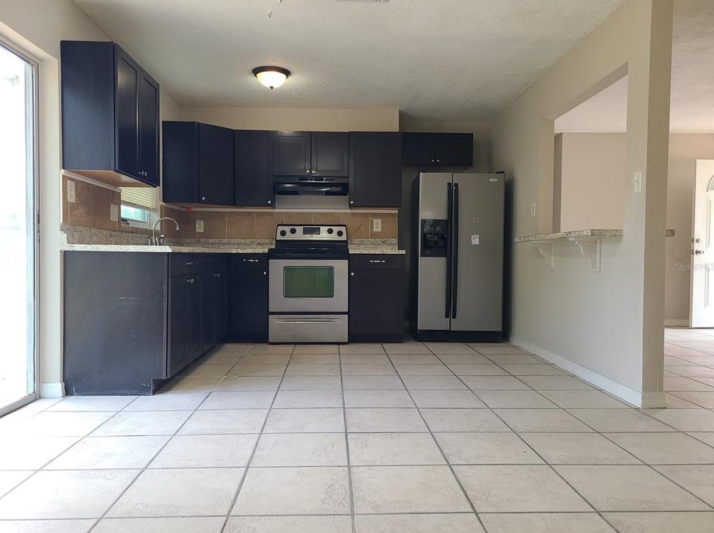 8053 Winthrop Dr, Port Richey, FL 34668-4260