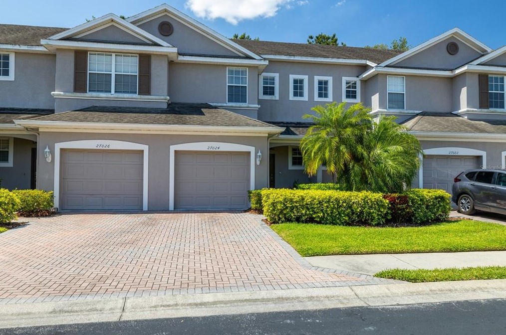 27024 Cool Stream Ln, Zephyrhills, FL 33544-7879