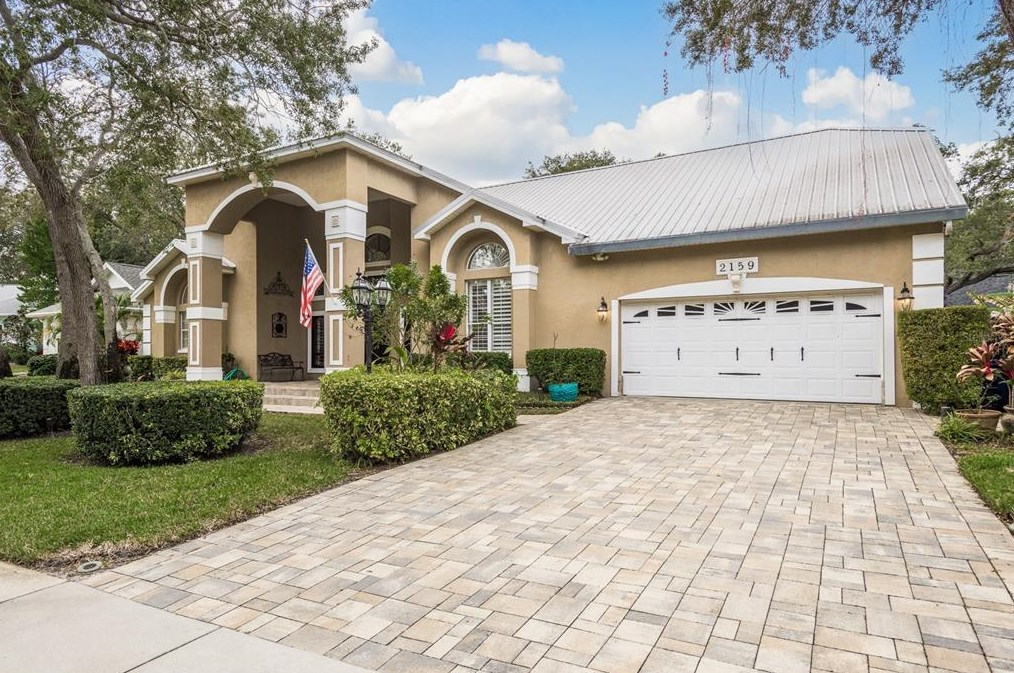 2159 Glenbrook Close, Palm Harbor, FL 34683-1558