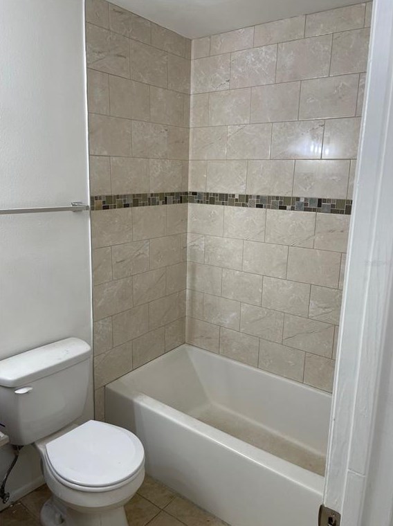 3814 Valley Tree Dr, Tampa, FL 33610