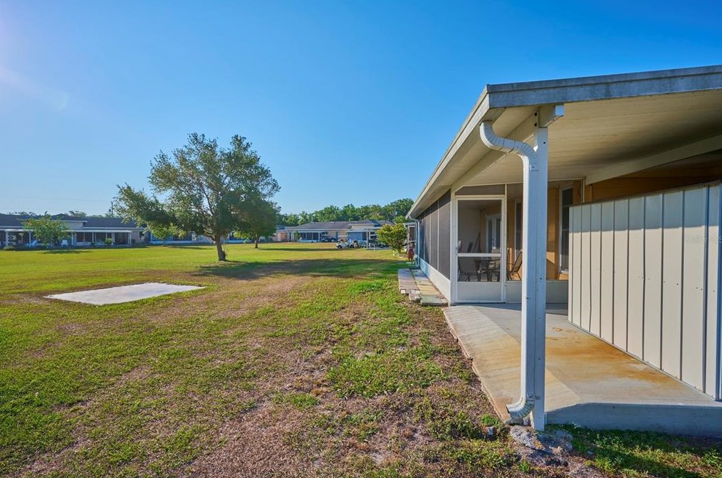 2201 Club Cir, Lake Wales FL  33898-4700 exterior