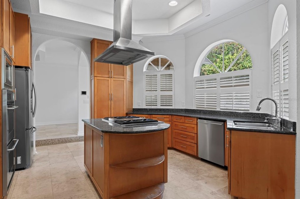 1102 Moody Ave, Tampa FL  33629-4725 exterior