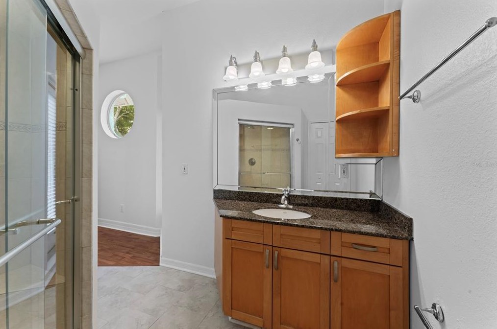 1102 Moody Ave, Tampa FL  33629-4725 exterior