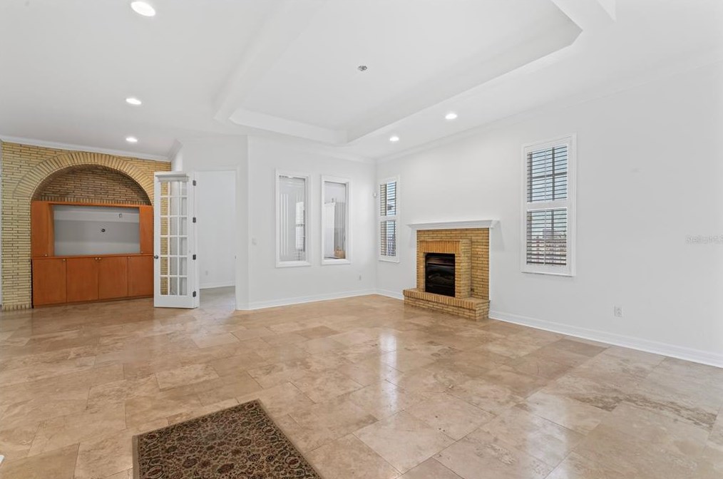 1102 Moody Ave, Tampa FL  33629-4725 exterior