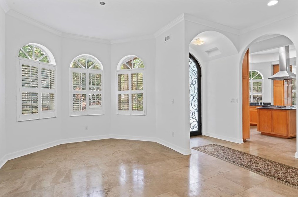 1102 Moody Ave, Tampa FL  33629-4725 exterior