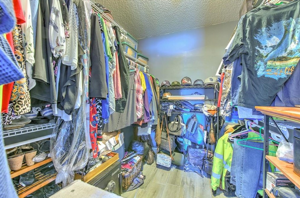 731 Climate Dr, Brandon FL 33511-6215 exterior