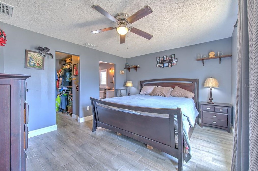 731 Climate Dr, Brandon FL 33511-6215 exterior