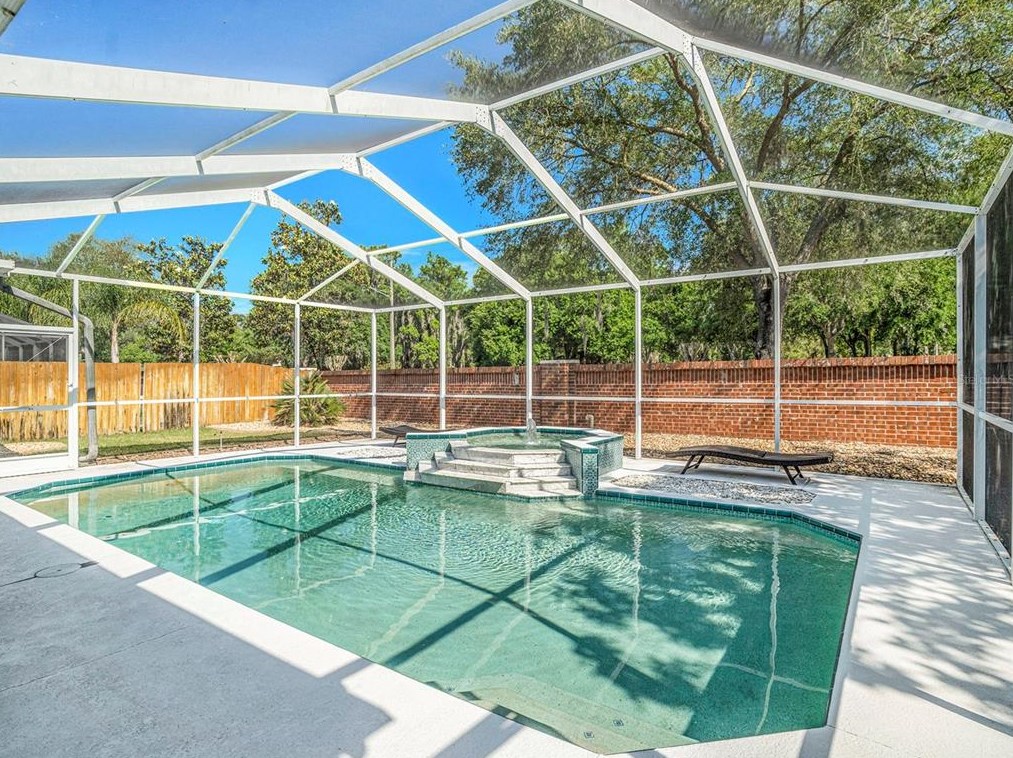 7005 Potomac Cir, Riverview FL 33578-8308 exterior