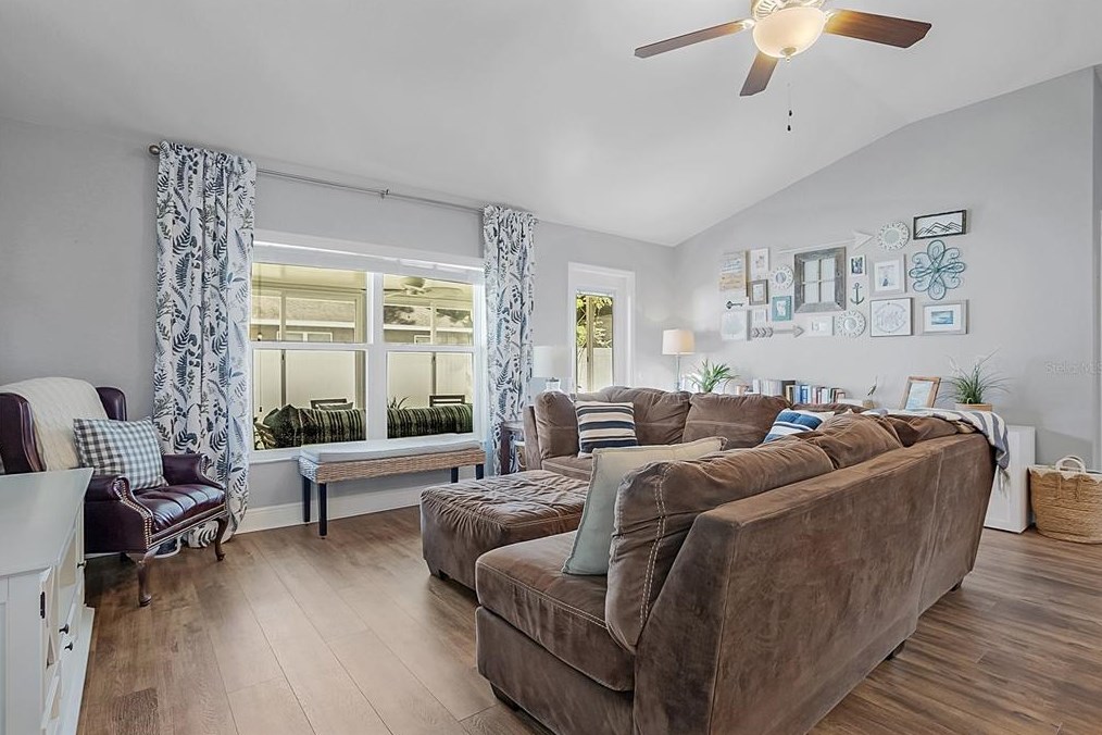 7101 Remington Oaks Loop, Lakeland, FL 33810-4791