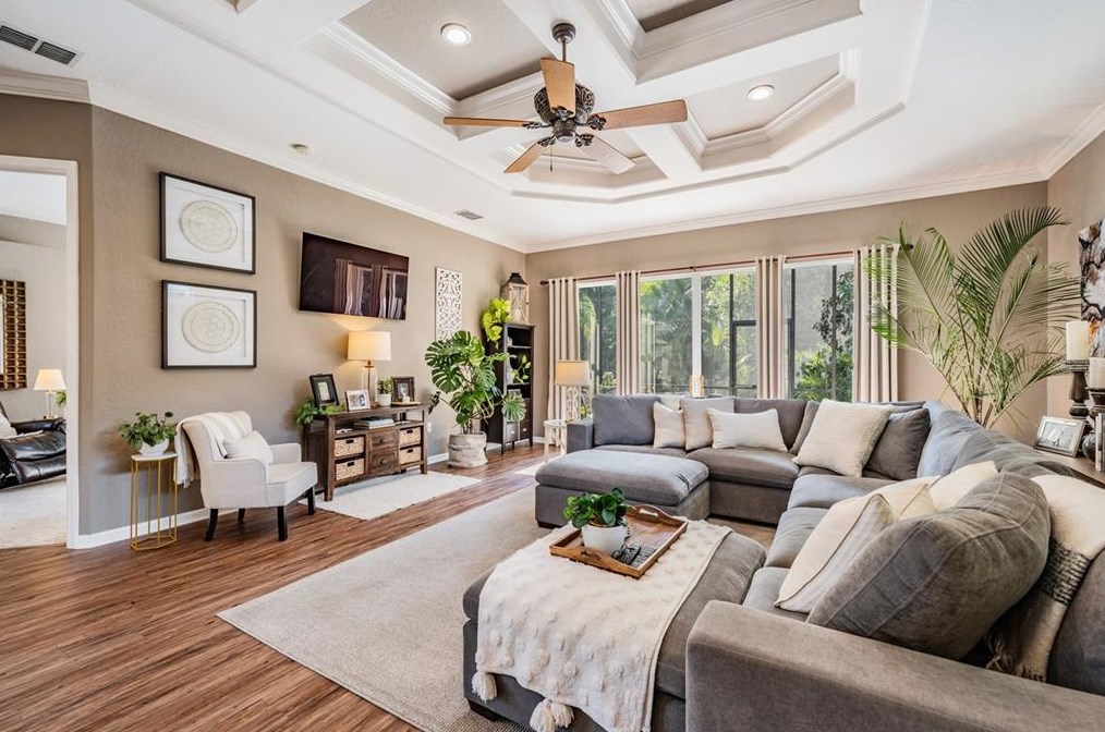 12228 Woodlands Cir, Dade City FL  33525-8287 exterior