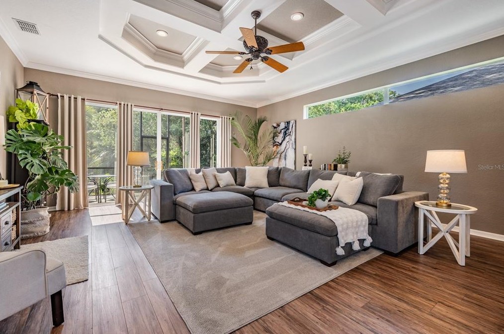 12228 Woodlands Cir, Dade City FL  33525-8287 exterior