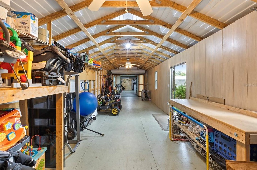 6207 Forestwood Dr, Lakeland FL 33811-2401 exterior