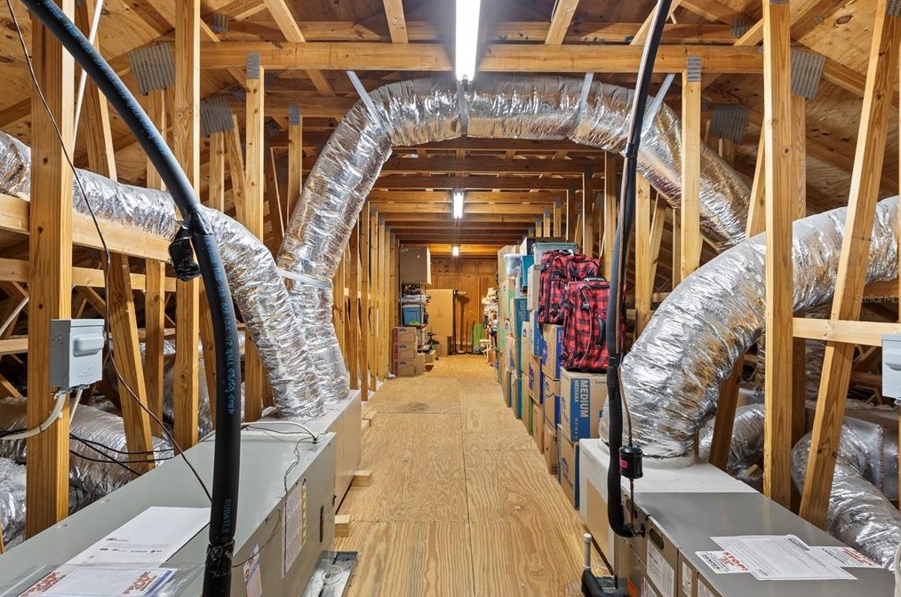 6207 Forestwood Dr, Lakeland FL 33811-2401 exterior