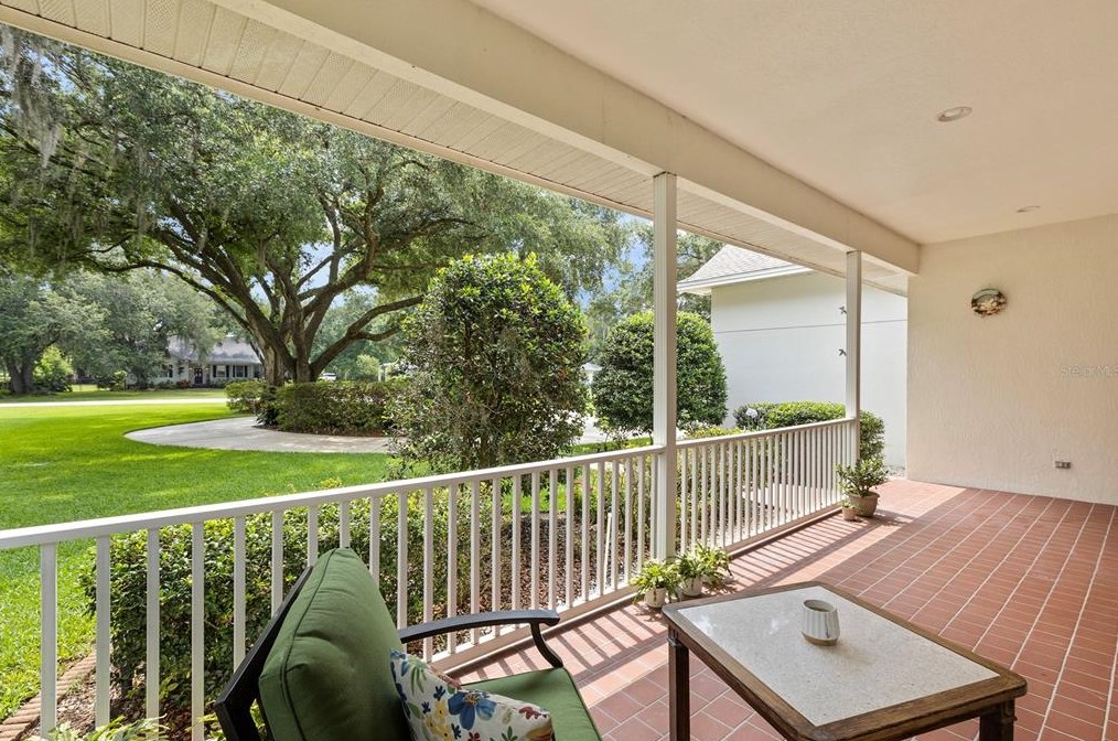 6207 Forestwood Dr, Lakeland FL 33811-2401 exterior