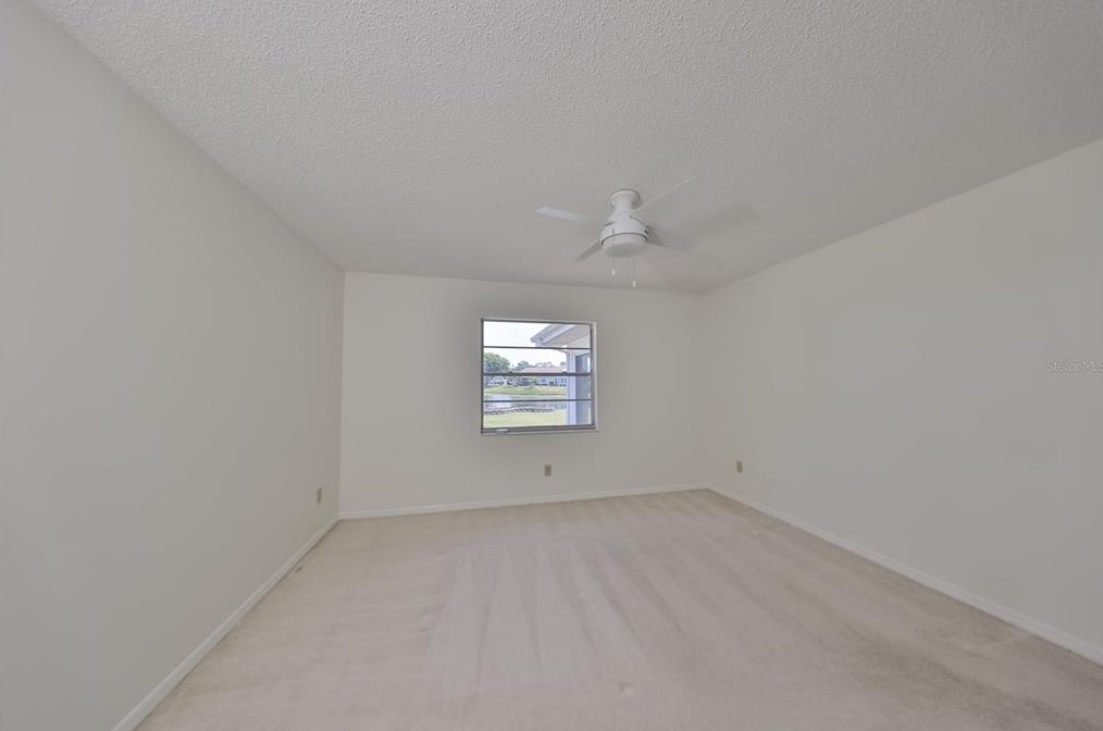 1023 Bluewater Dr, Ruskin FL  33573-6202 exterior