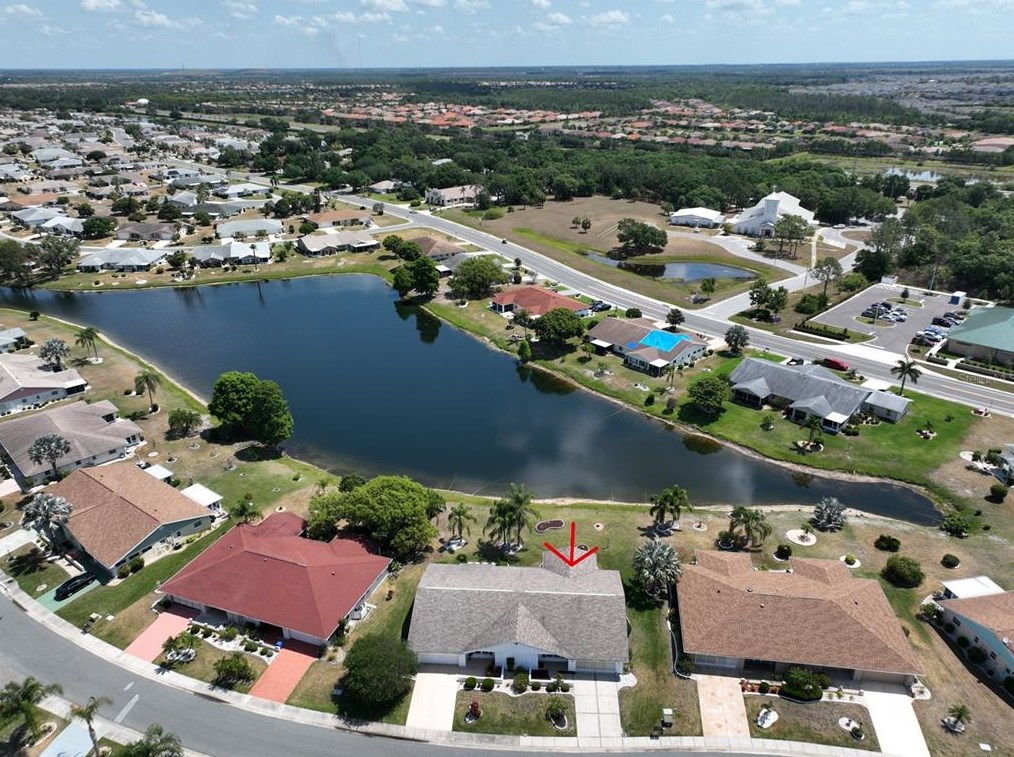 1023 Bluewater Dr, Ruskin FL  33573-6202 exterior