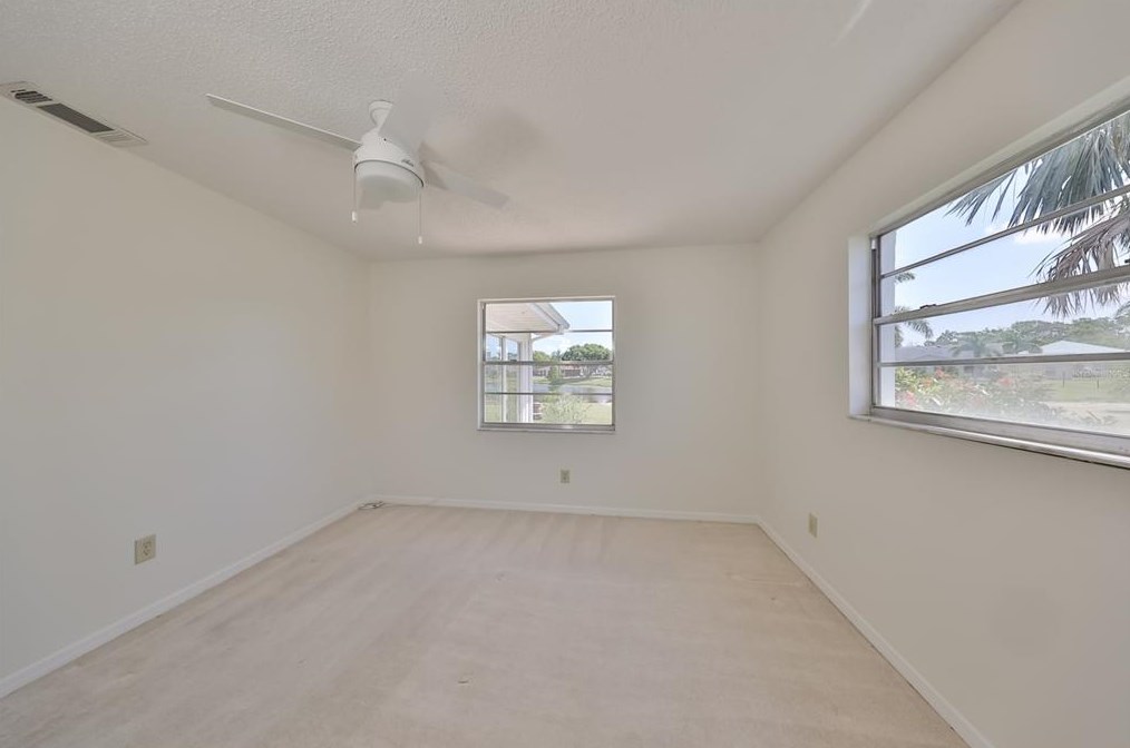 1023 Bluewater Dr, Ruskin FL  33573-6202 exterior