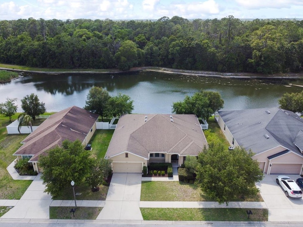6119 Evansbrook Dr, Zephyrhills, FL 33541