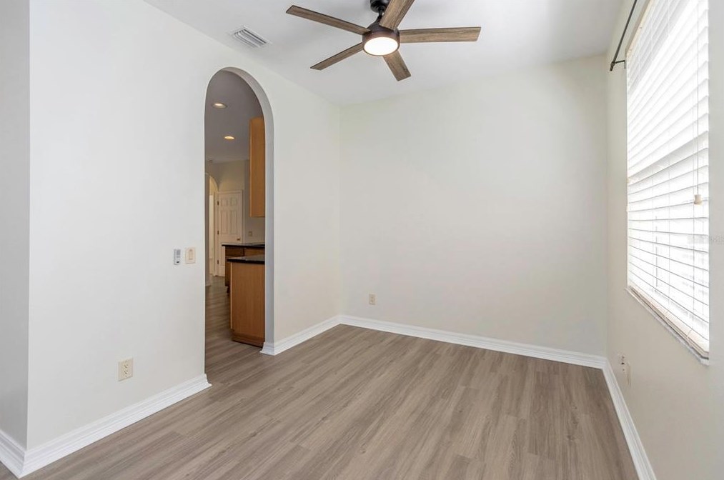 30633 Totteridge Pl, Zephyrhills, FL 33545
