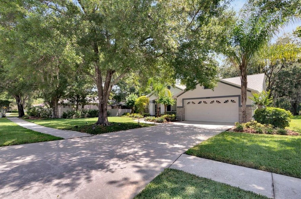 10108 Bell Creek Dr, Riverview, FL 33569-5787
