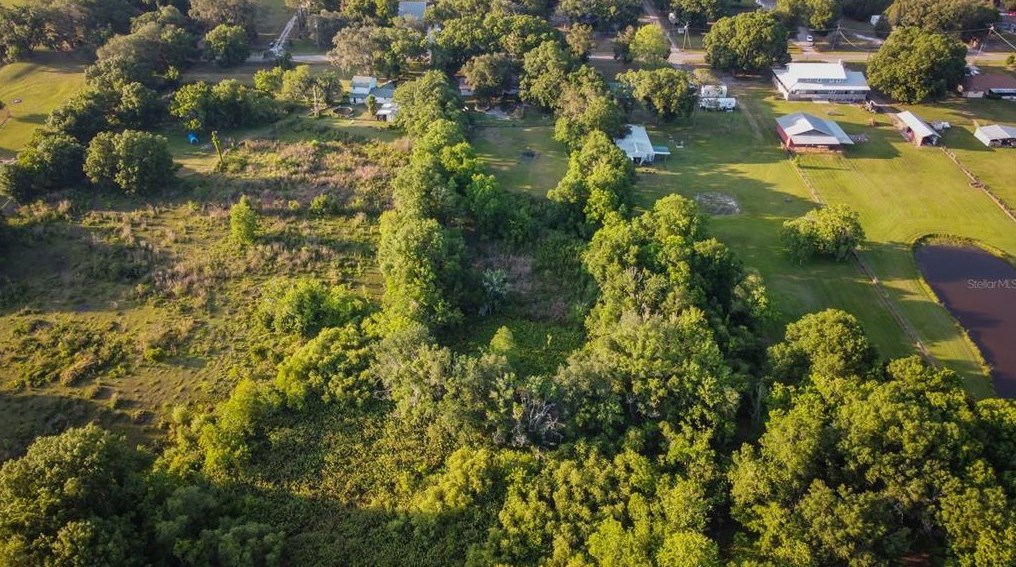 7803 Four Pines Rd, Plant City FL  33565-3129 exterior