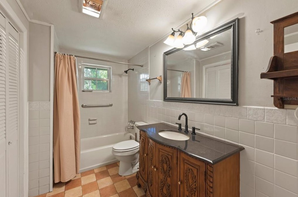 7803 Four Pines Rd, Plant City FL  33565-3129 exterior