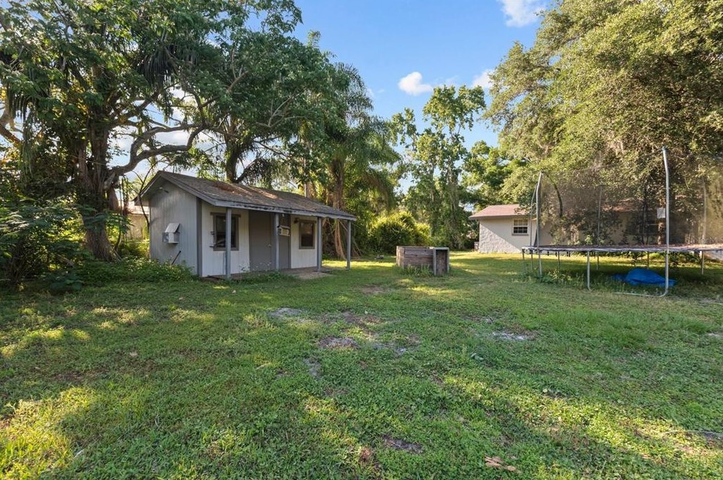 7803 Four Pines Rd, Plant City FL  33565-3129 exterior