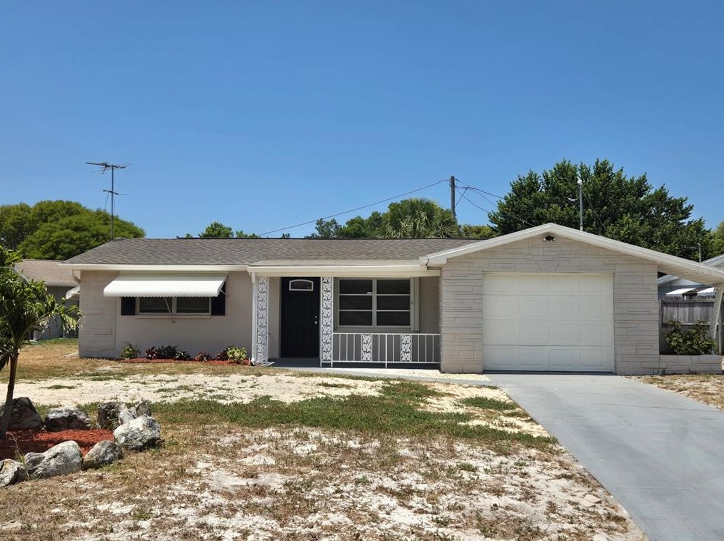 10735 Darius St, Port Richey, FL 34668-2622