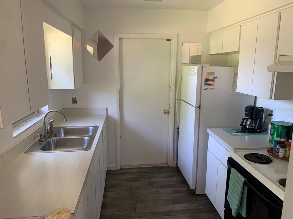 8776 Juniper Rd, Ocala, FL 34480-8208