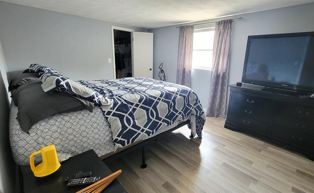 3506 Hoover Dr, Tarpon Springs FL  34691-3325 exterior