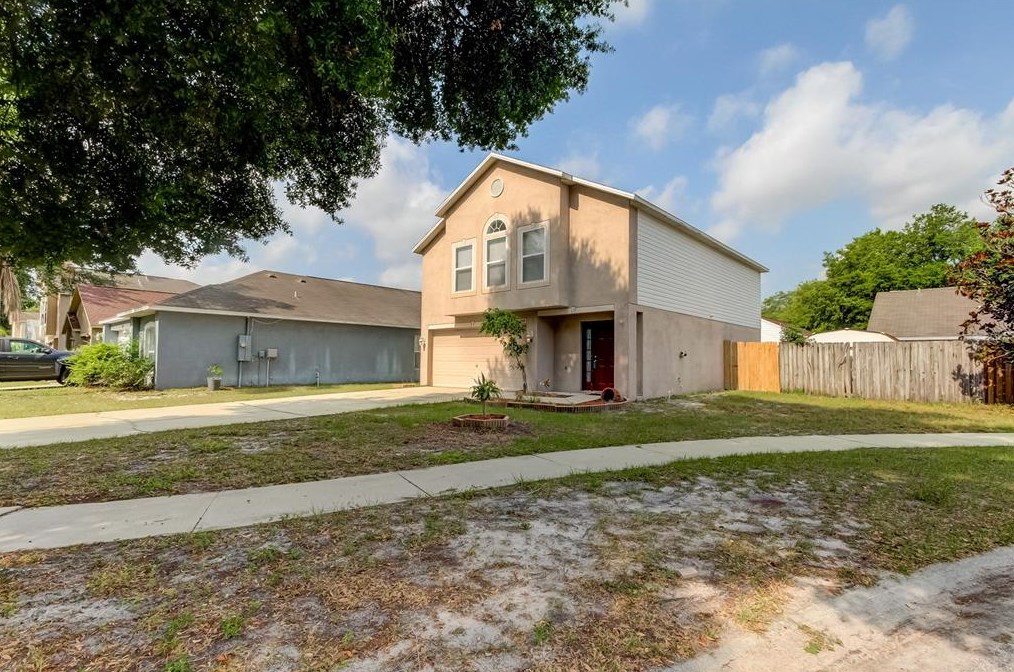 6209 Gassino Pl, Riverview FL  33578-8396 exterior