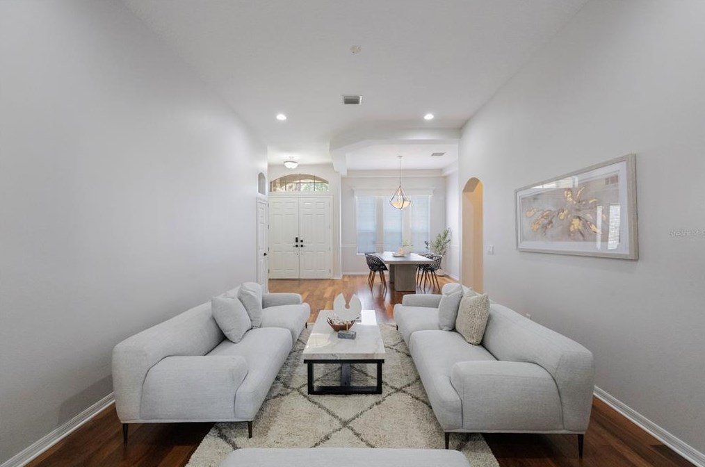 6935 Grn Heron Dr, Zephyrhills FL 33545-3894 exterior