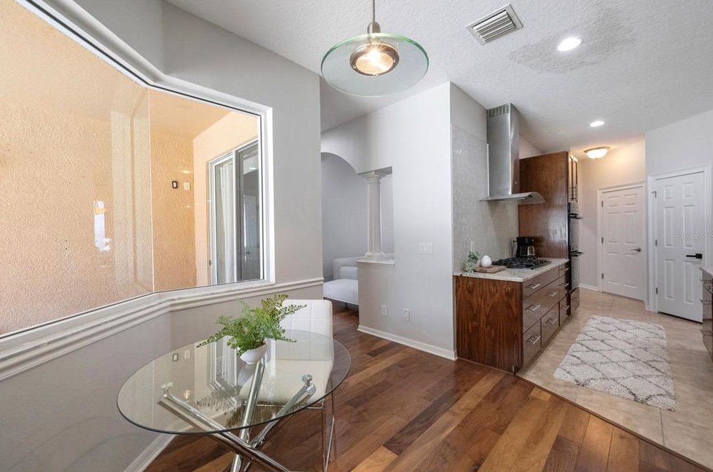 6935 Grn Heron Dr, Zephyrhills FL 33545-3894 exterior