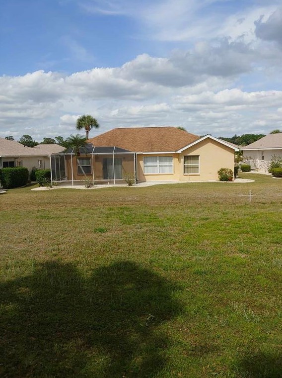 318 Caloosa Palms Ct, Ruskin FL 33573-6933 exterior
