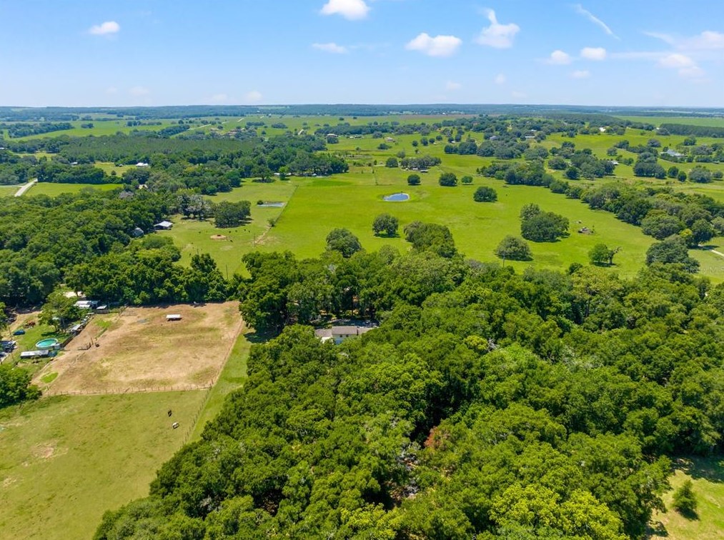 20830 Trilby Cemetery Rd, Dade City FL 33523-1337 exterior