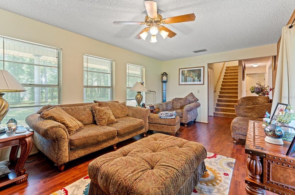 20830 Trilby Cemetery Rd, Dade City FL 33523-1337 exterior