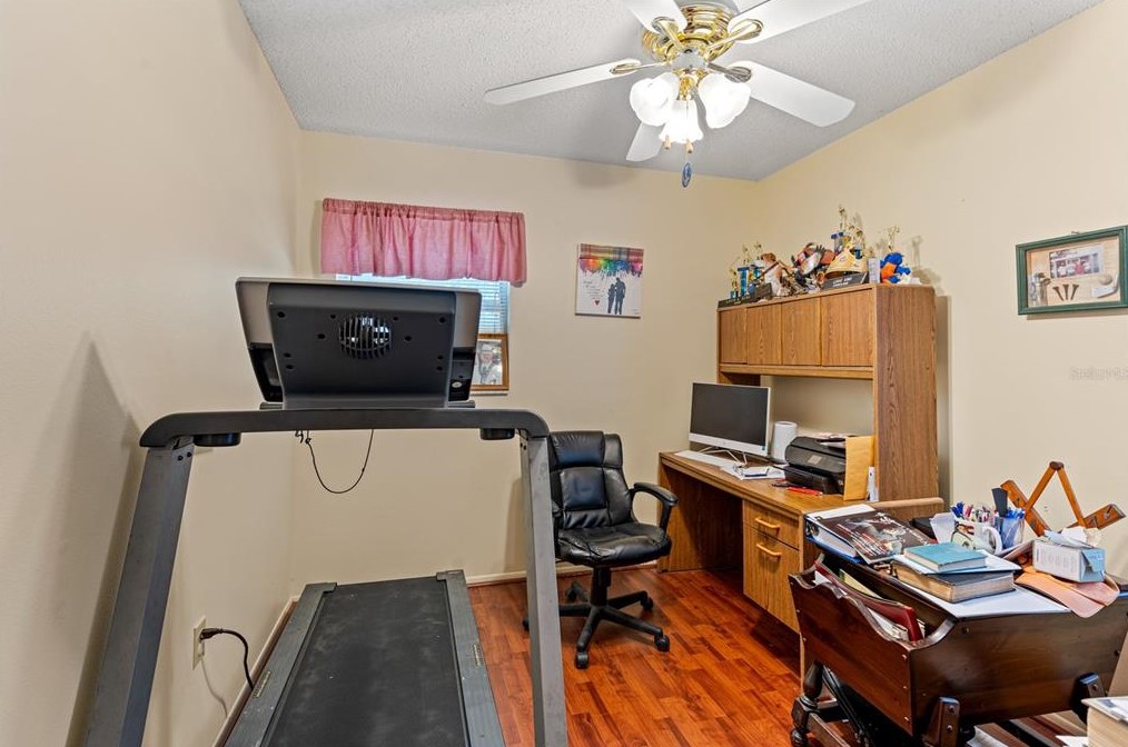 20830 Trilby Cemetery Rd, Dade City FL 33523-1337 exterior