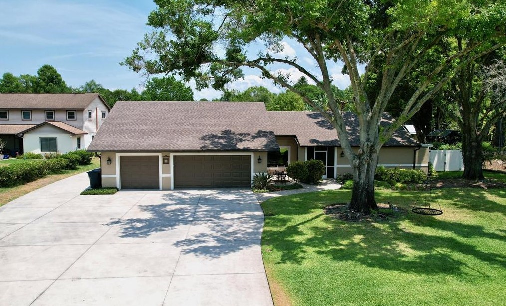 22115 Weeks Blvd, Land O Lakes, FL 34639-4677
